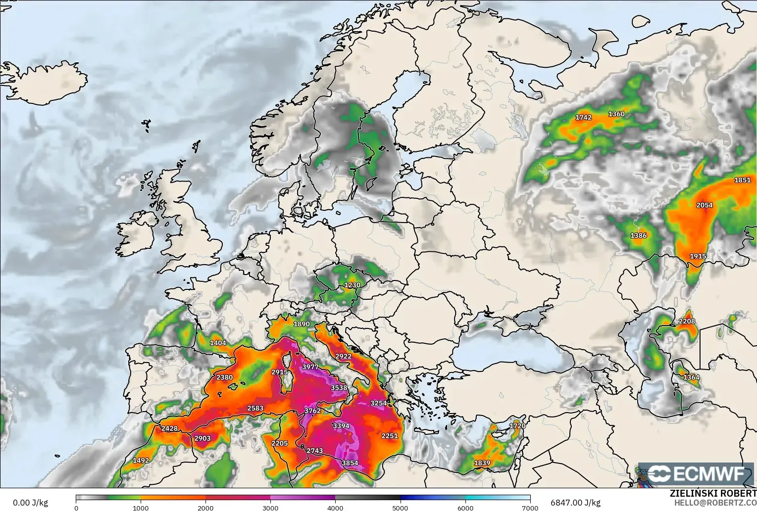 ECMWF IFS 0,25° modelo - Europa, CAPE